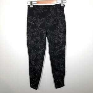 SWEATY Betty Power Cropped Workout Leggings in Black Airbrush Size Small